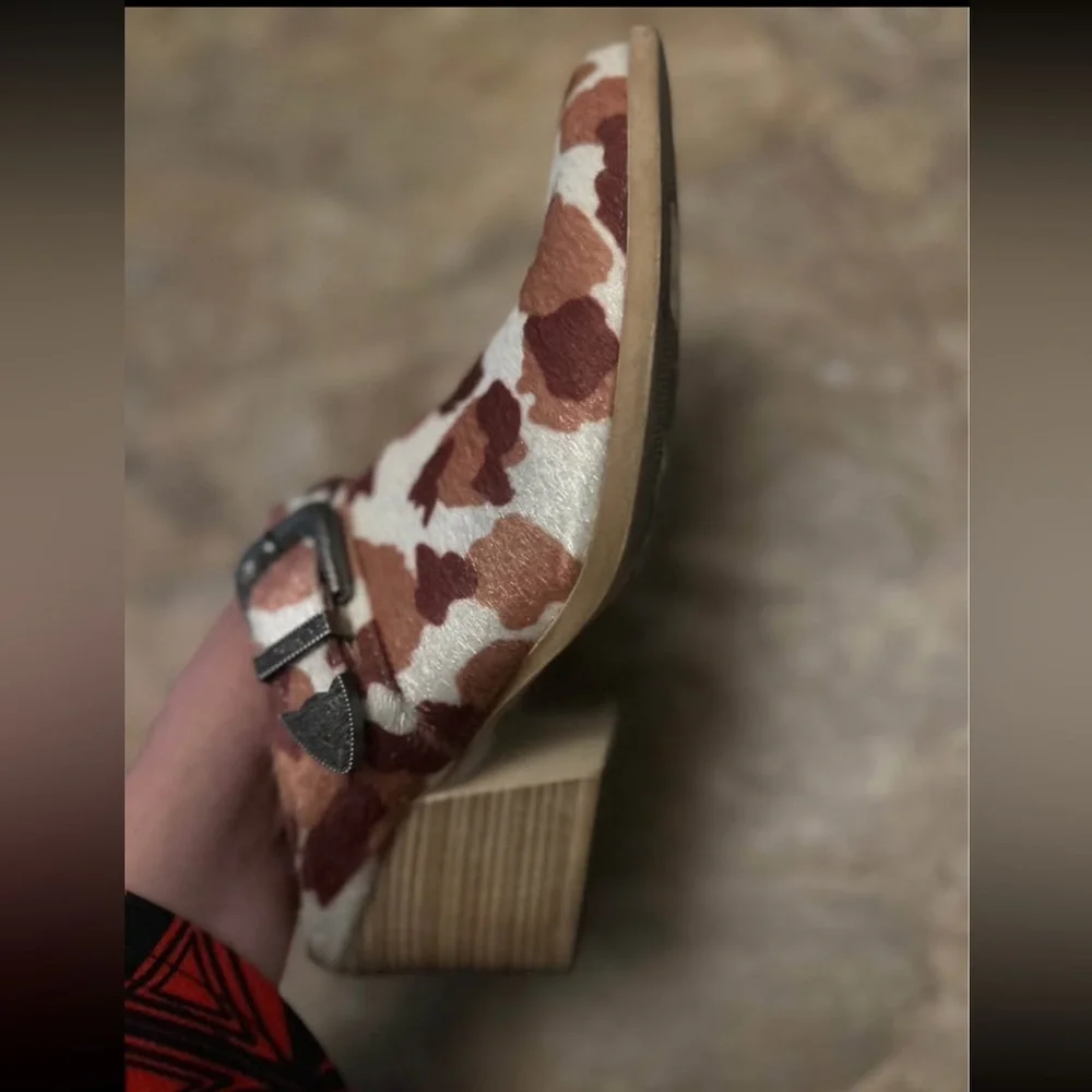 Rag & Co Nometa Faux Cow Print Suede w/ Buckle Detail Mules - Picture 4 of 5